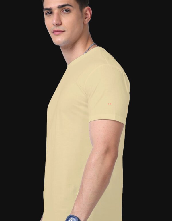 Essential Luxury T-Shirt | OOMAA